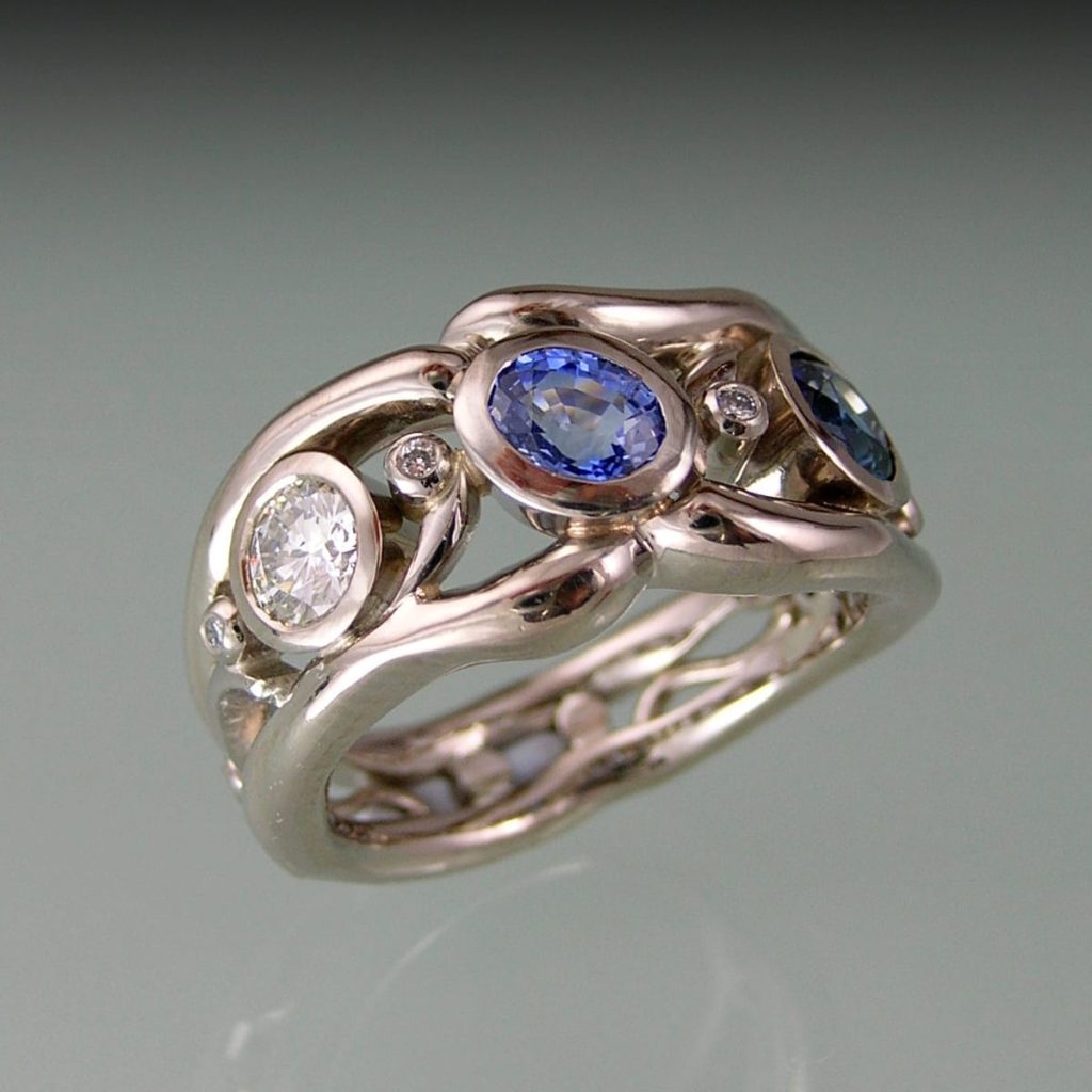FLUID Sapphire & Diamond Ring